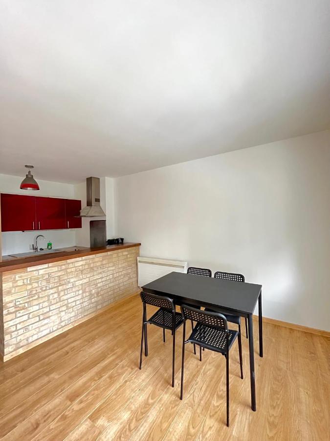 Ponsardin - Bel Appartement Avec Balcon Et Parking Reims Exterior foto